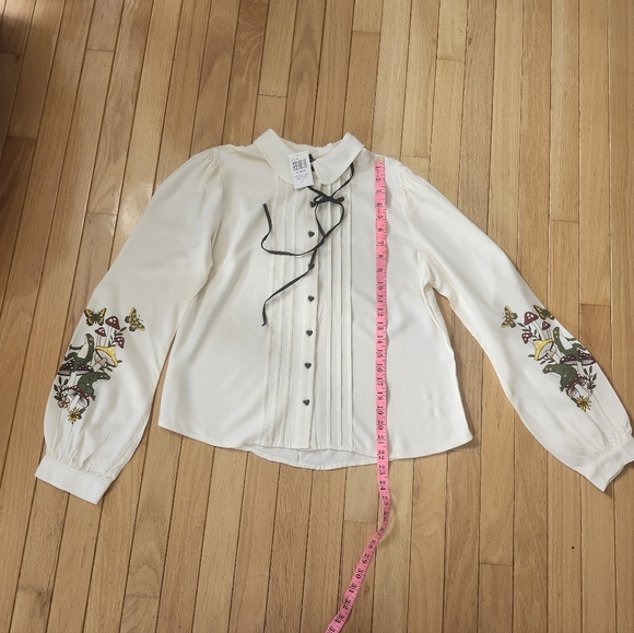 Thorn & Fable Frog Mushroom Blouse Women’s L Long Sleeve Fairy Boho Cottagecore - Picture 10 of 14